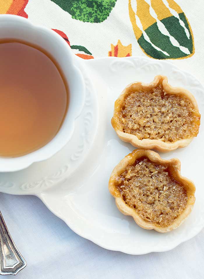 Harry Potter’s Mini Vegan Treacle Tarts