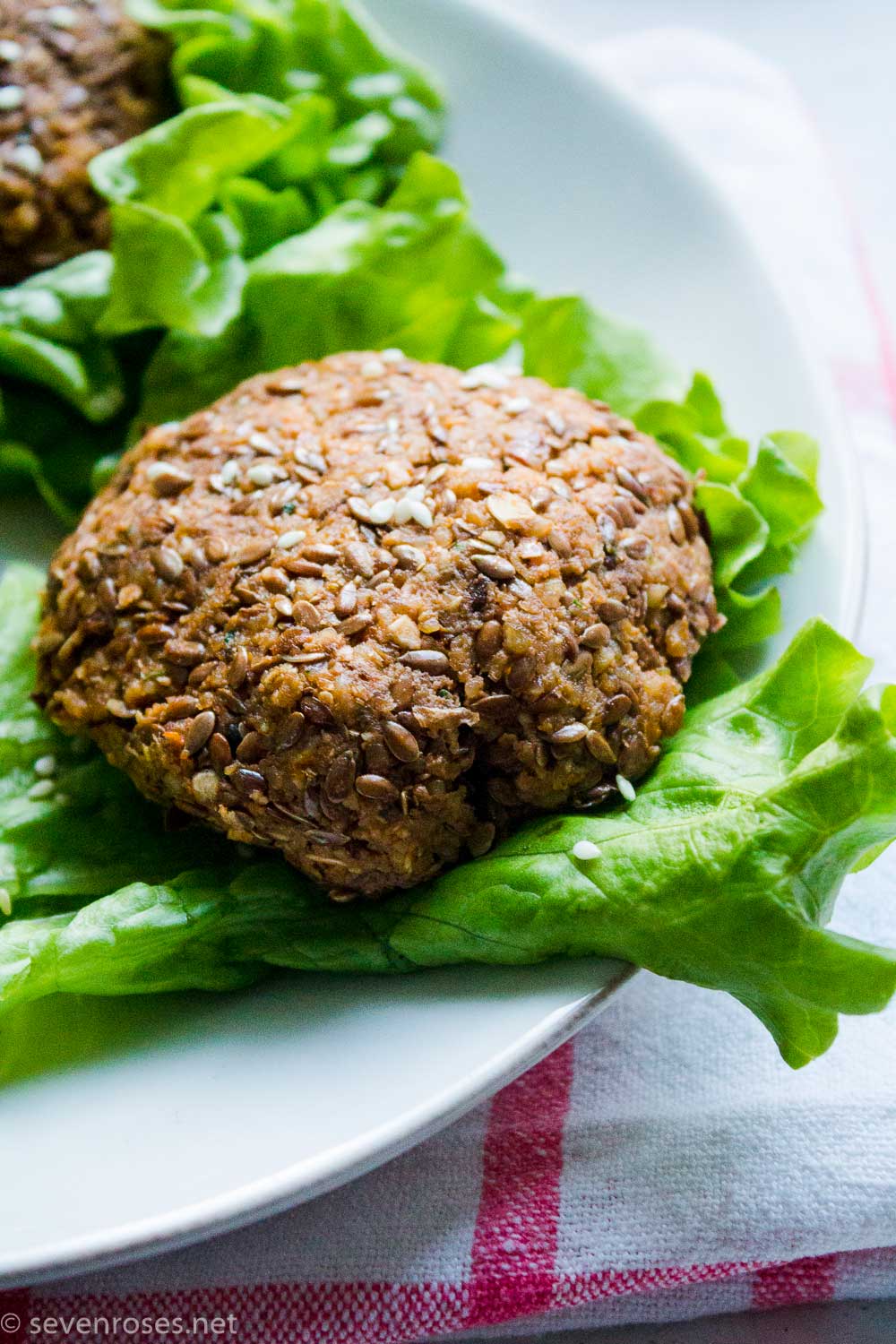 Walnut flax burgers