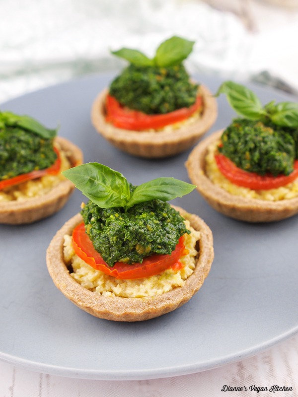 Vegan Tomato Tartlets with Spinach Pesto