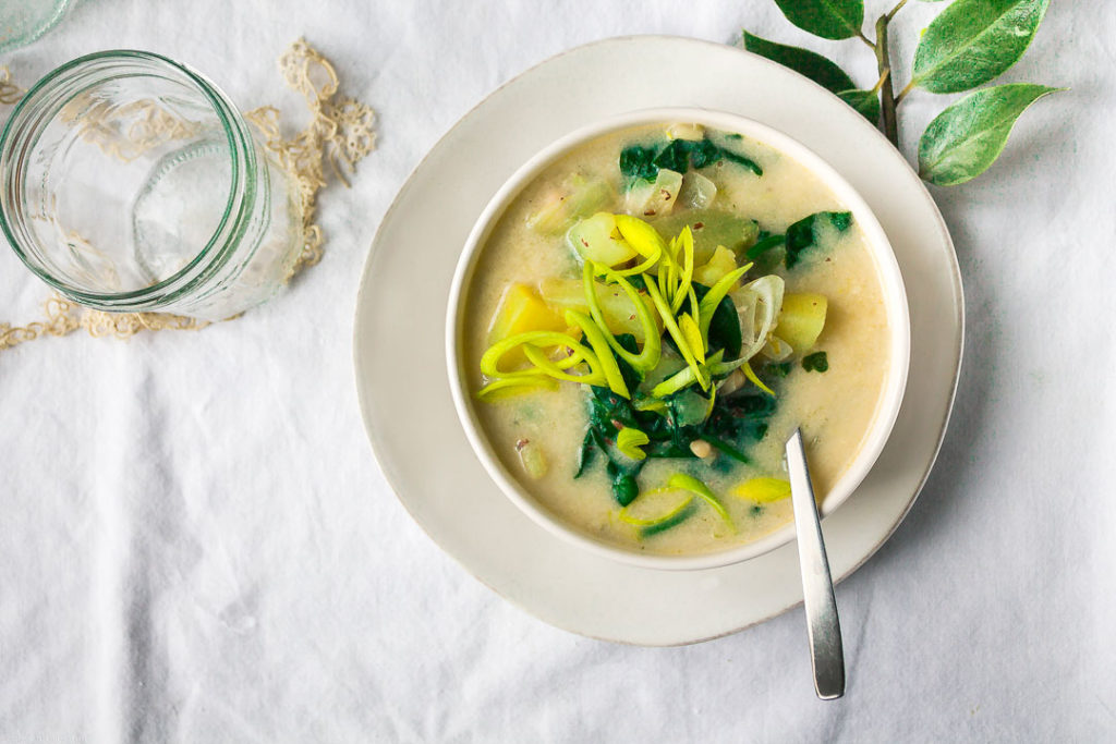 Colcannon-inspired Vegan Potato soup