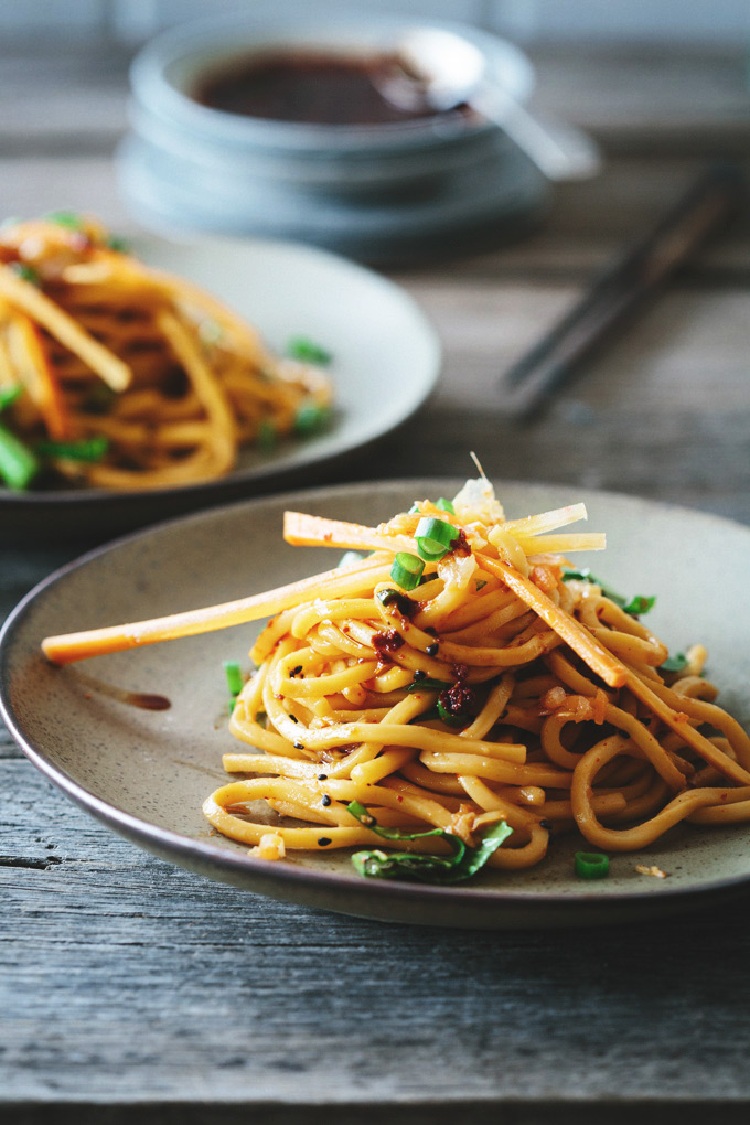 SPICY 10-MINUTE KIMCHI NOODLE SALAD