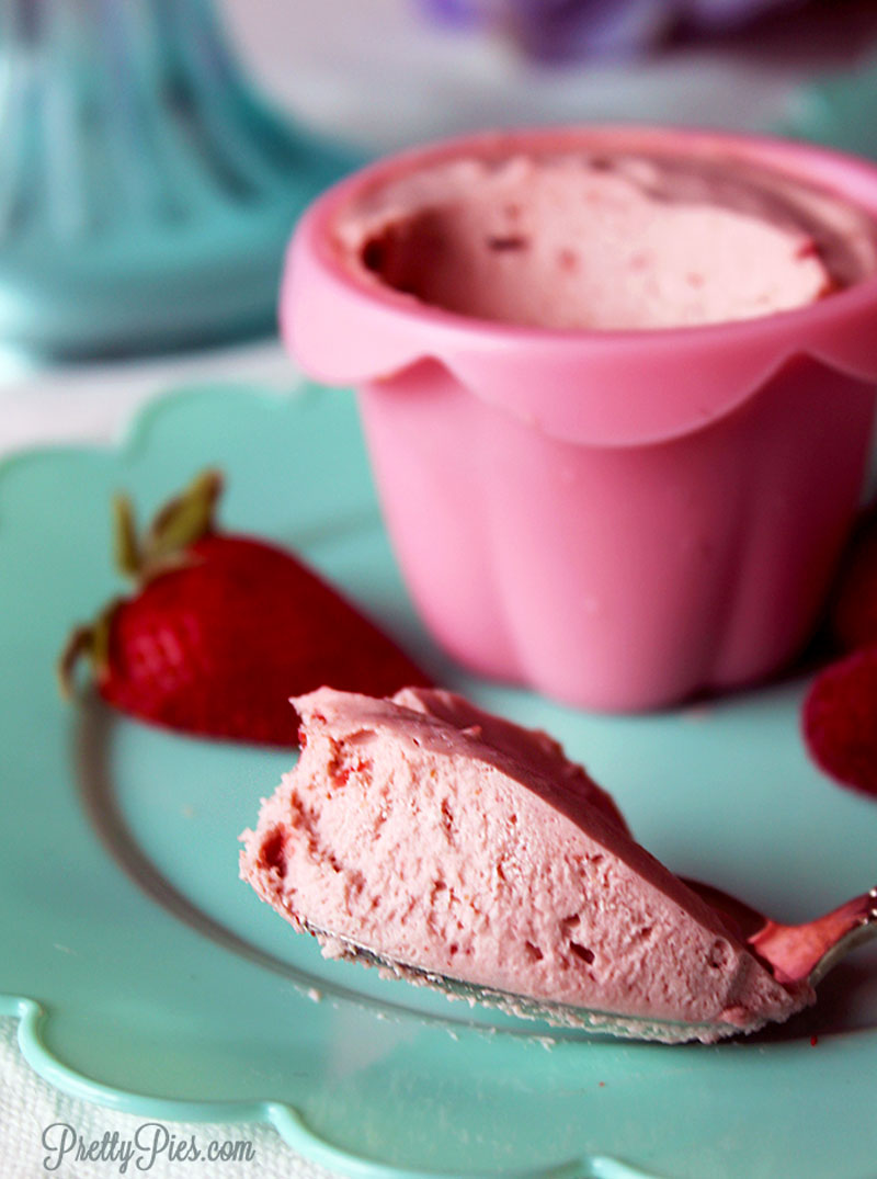 Easy Strawberry Mousse
