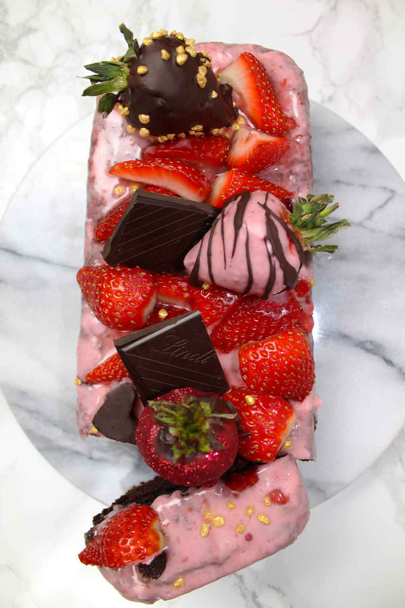 Vegan chocolate strawberry cake