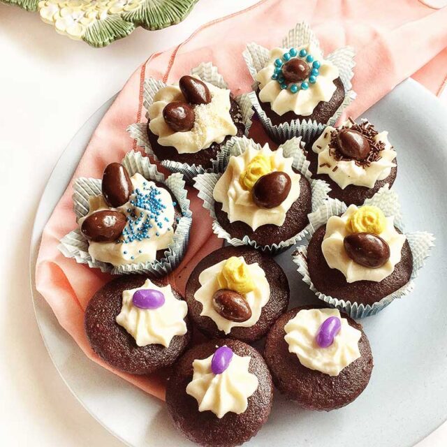 Your ultimate Easter dessert: Vegan Creme Egg Cupcakes