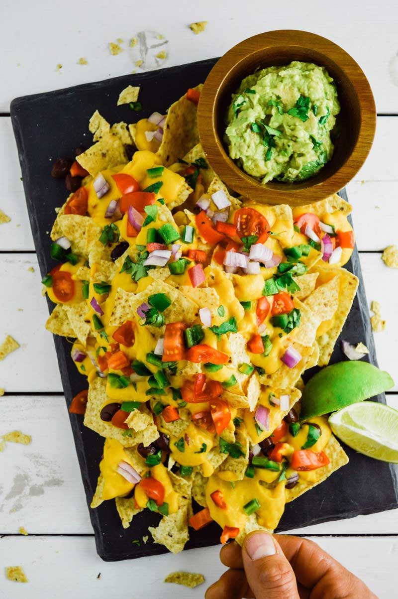 loaded-vegan-nachos2-movie-night-munchies