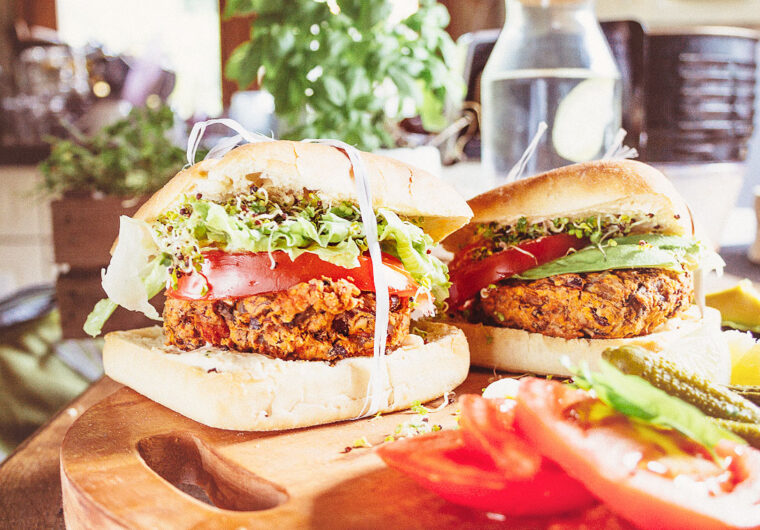 Black Bean Salsa Burgers