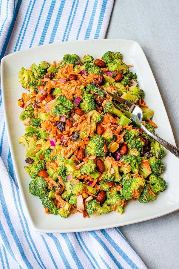 VEGAN BROCCOLI SALAD WITH SMOKY ALMONDS & RAISINS