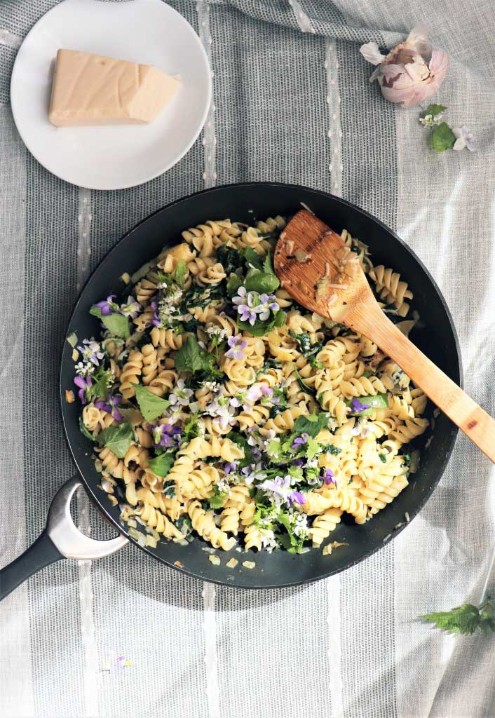 Spring stinging nettle pasta