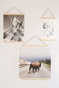 Boho wooden poster hanger inspo - source: Pinterest