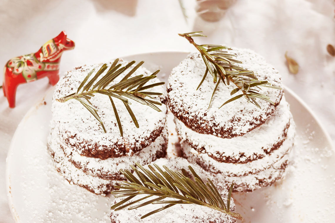 Almond & Hazelnut Snow Cookies