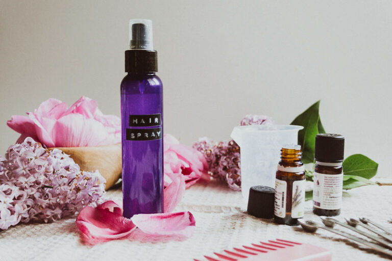 DIY Glycerin hair spray with Aloe Vera and Rose Water for curly and