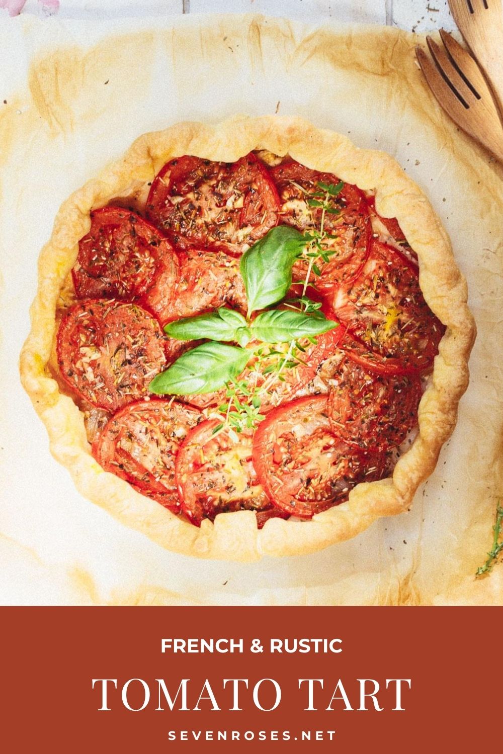 French rustic tomato tart with puff pastry: Summer in a bite!
