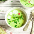 This summer zucchini soup is a simple, quick and refreshing dish, perfect for hot summer nights.