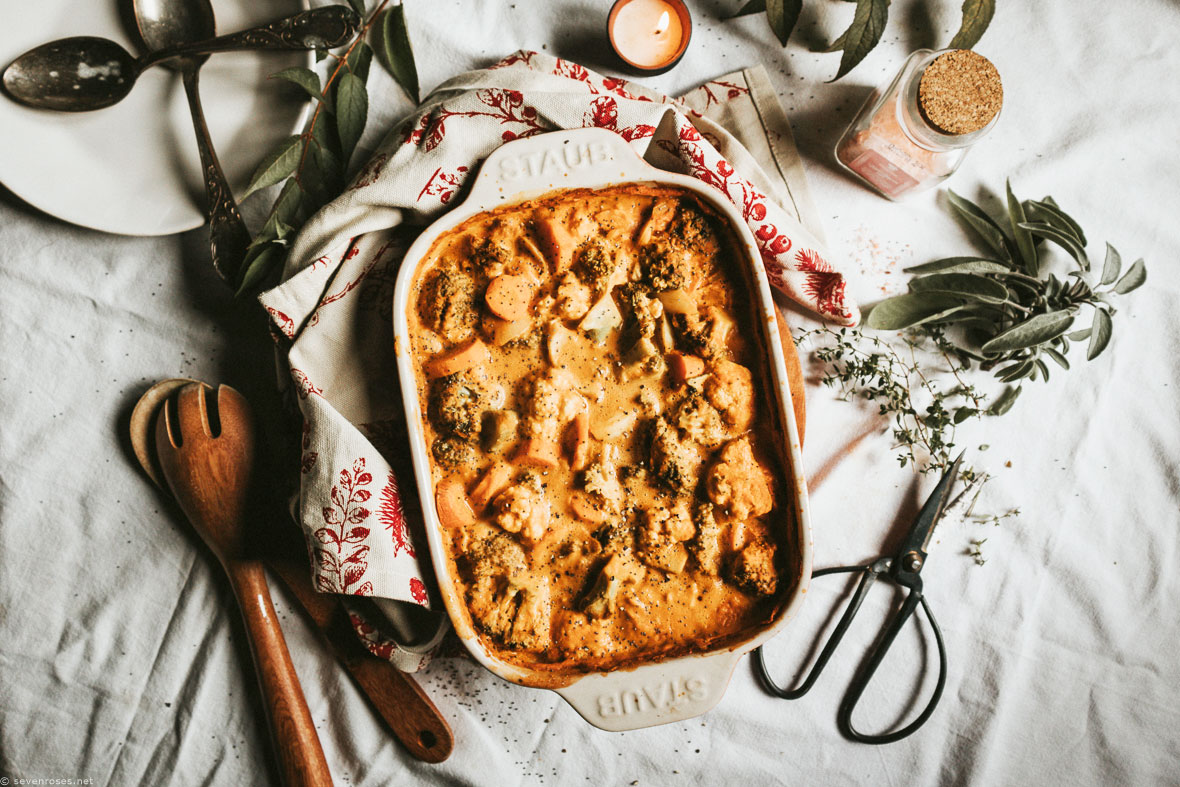 Vegetable Divan - warming and soothing comfort food for the holidays | Everyday Plant Based Meal Prep